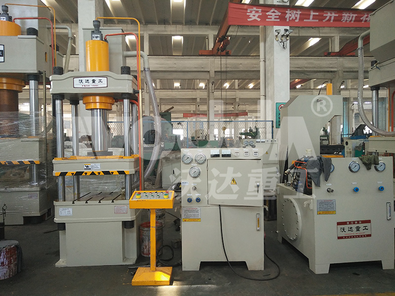 液壓機(jī) 液壓機(jī)